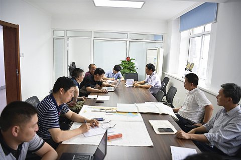 公司舉行2019年船岸聯(lián)合演習