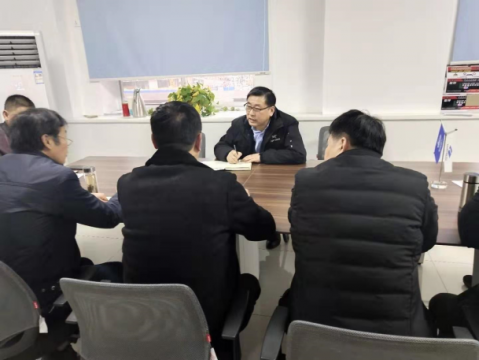 晁陽董事長調(diào)研進(jìn)江船舶安全管理工作
